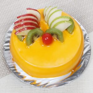 Creamy fruit vanilla cake