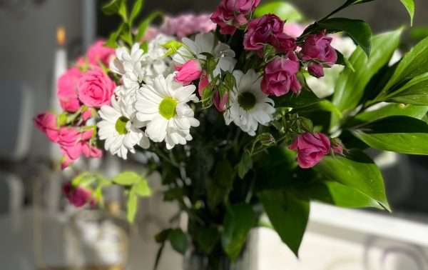 Top 10 Birthday Flower Bouquets in India
