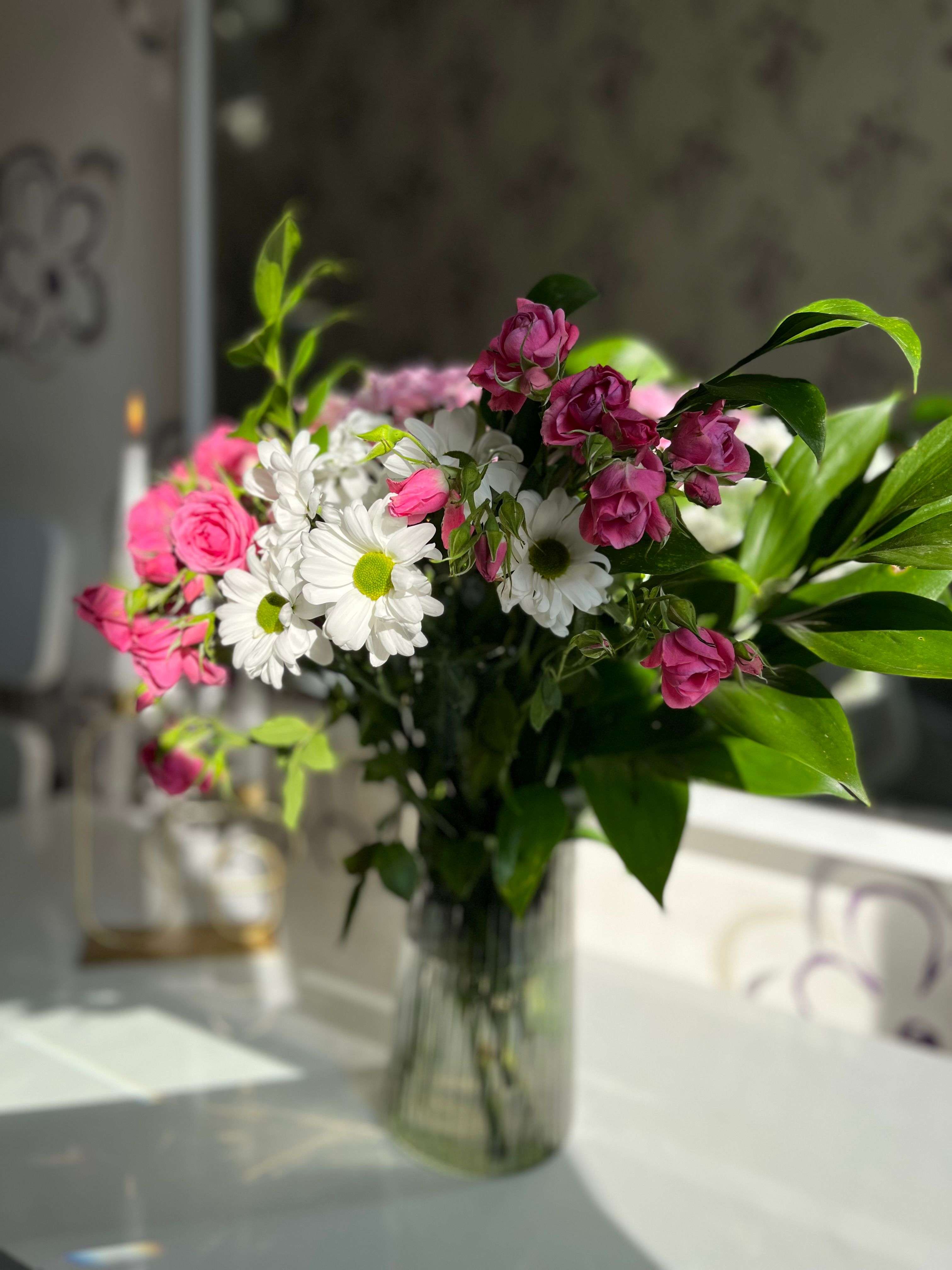 Top 10 Birthday Flower Bouquets in India