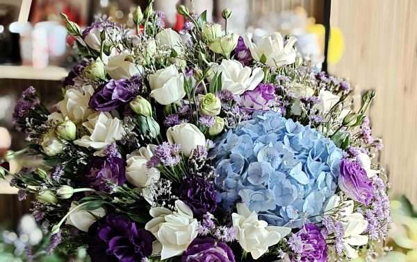 Flower Delivery in Dehradun: Send Fresh Flowers for Every Special Occasion